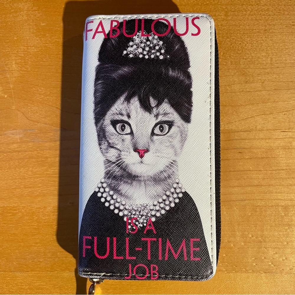 ALE-HOP Fabulous is a Full-Time Job Wallet
